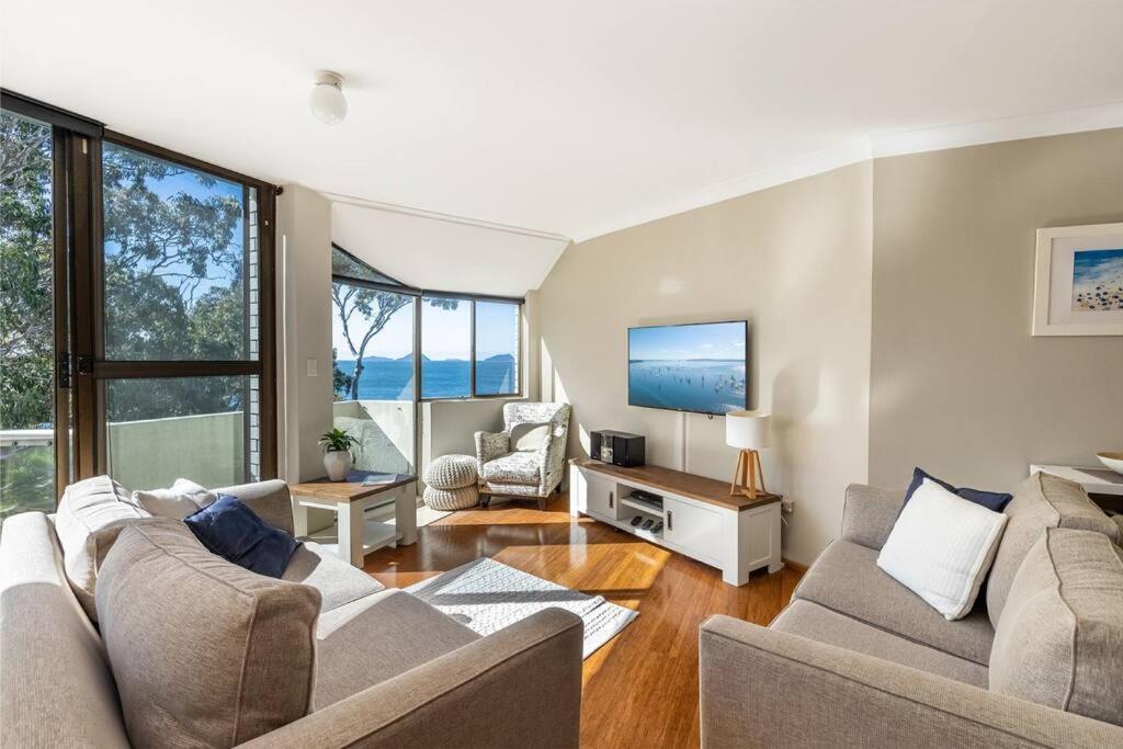 Tranquil Escape - Koala Hotspot - 2 Bed 2 Bath Spectacular Sea Views *