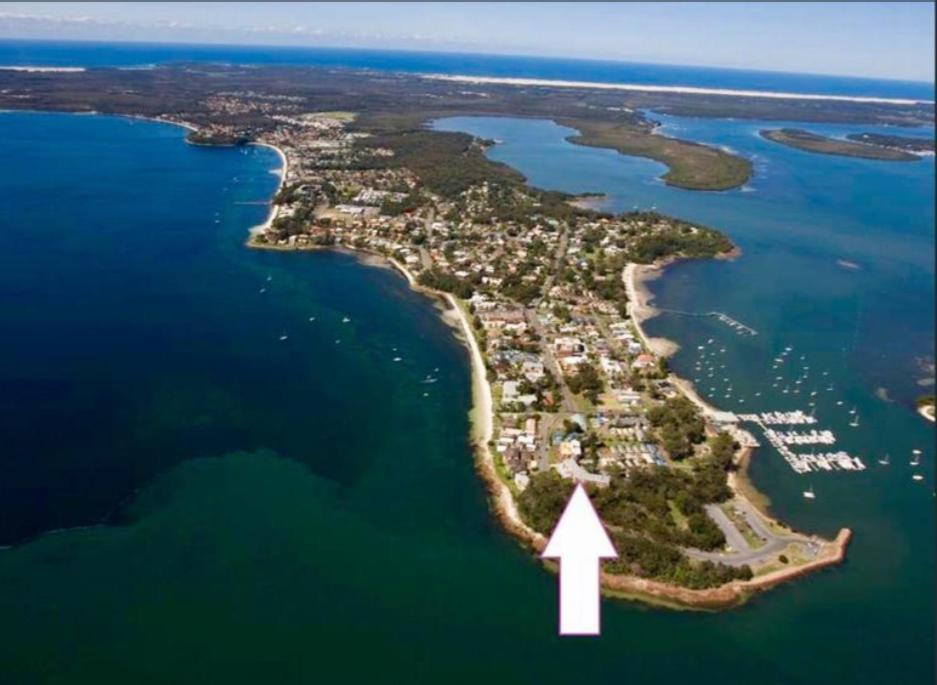 Tranquil Escape - Koala Hotspot - 2 Bed 2 Bath Spectacular Sea Views Apartment Soldiers Point